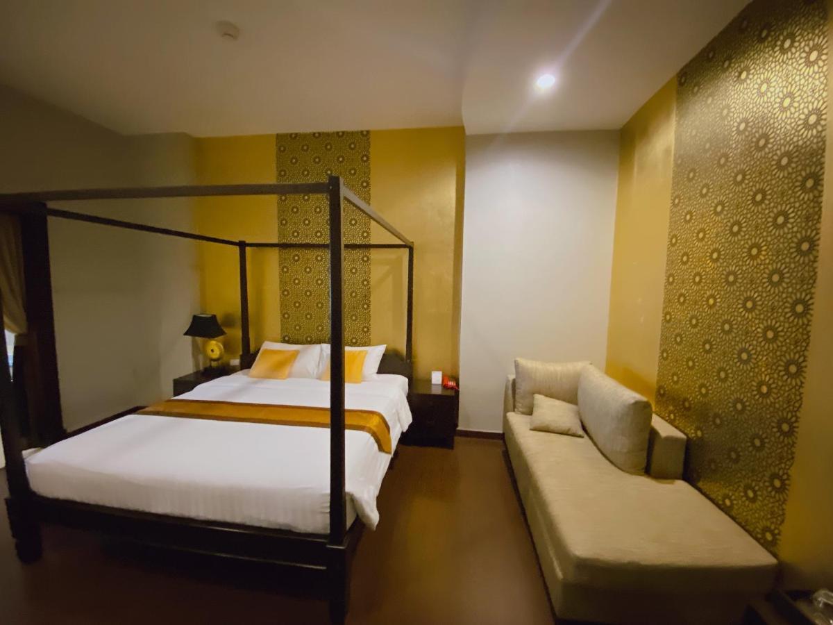 The Desiign Hotel - Sha Si Maha Phot Esterno foto