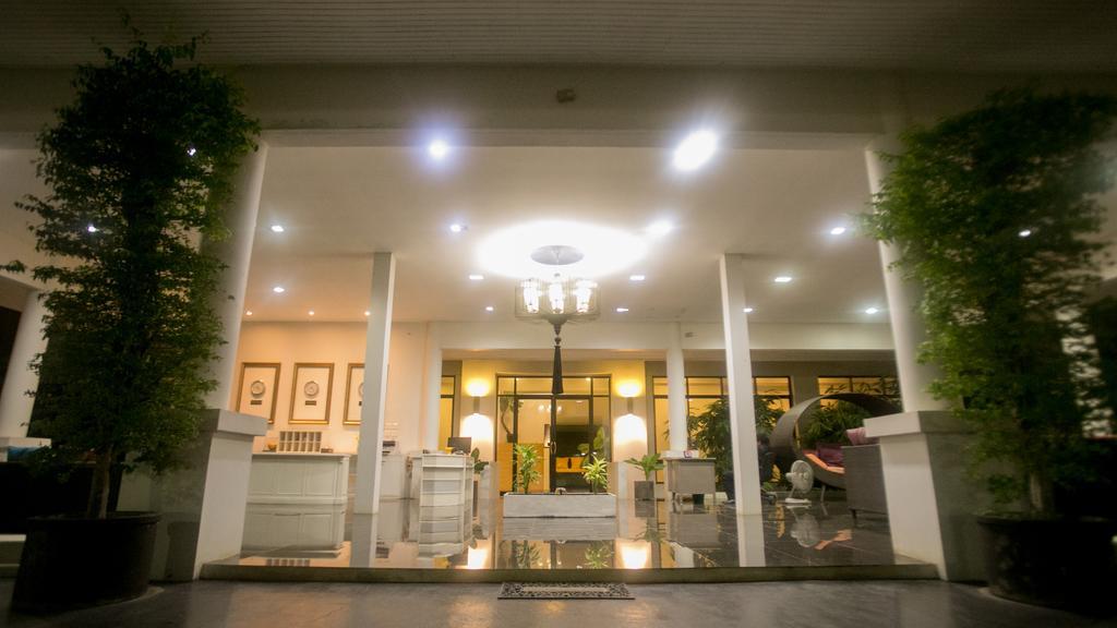The Desiign Hotel - Sha Si Maha Phot Esterno foto